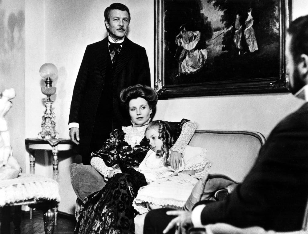 寂寞芳心(1974)的剧照 寂寞芳心(1974)的剧照