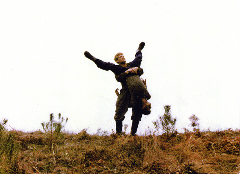 我们是一个人(1979)的剧照 我们是一个人(1979)的剧照