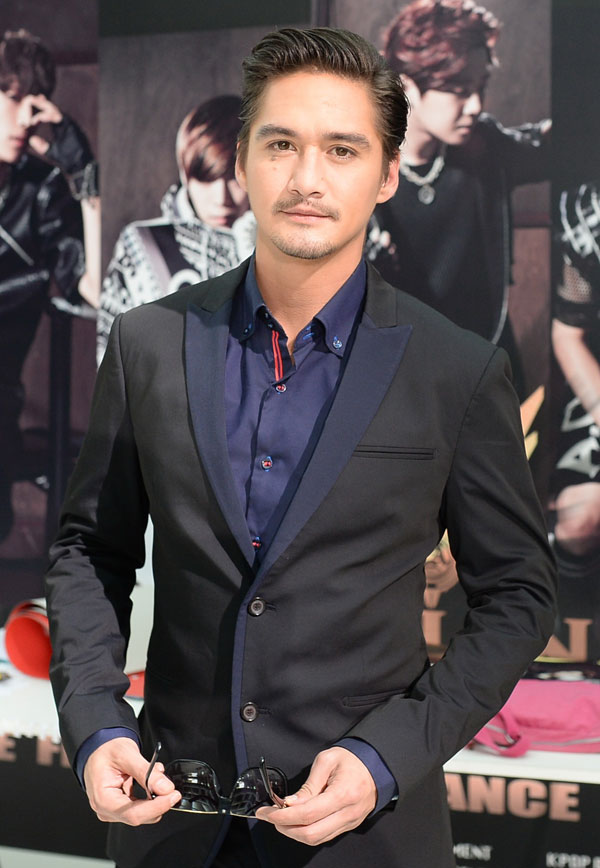 失恋的人(2015)的剧照 失恋的人(2015)的剧照