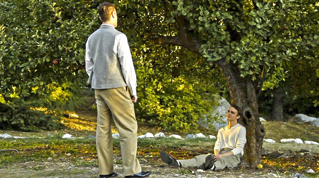 苹果树下(2013)的剧照 苹果树下(2013)的剧照