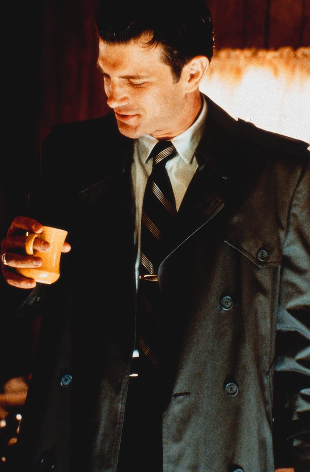 双峰:与火同行(1992)的剧照 双峰:与火同行(1992)的剧照