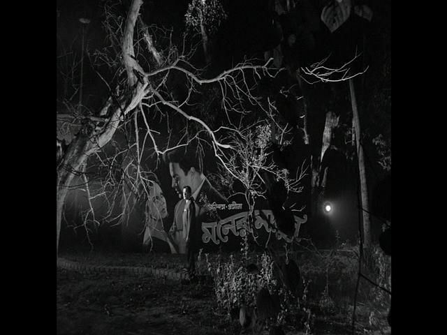 英雄(1966)的剧照 英雄(1966)的剧照