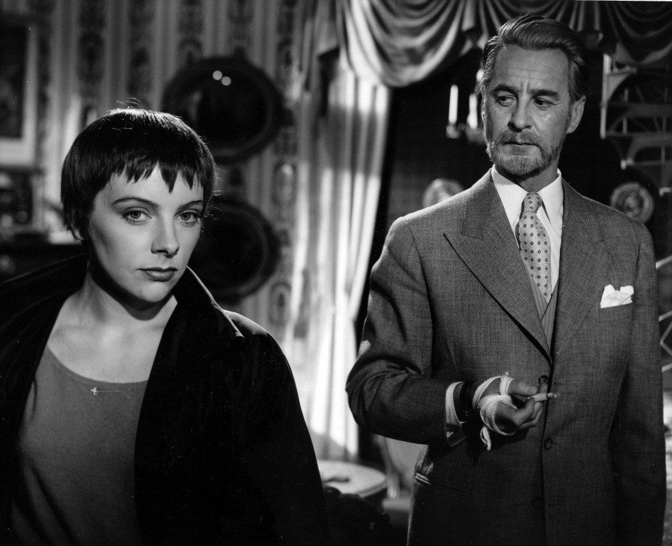 花都绮梦(1955)的剧照 花都绮梦(1955)的剧照