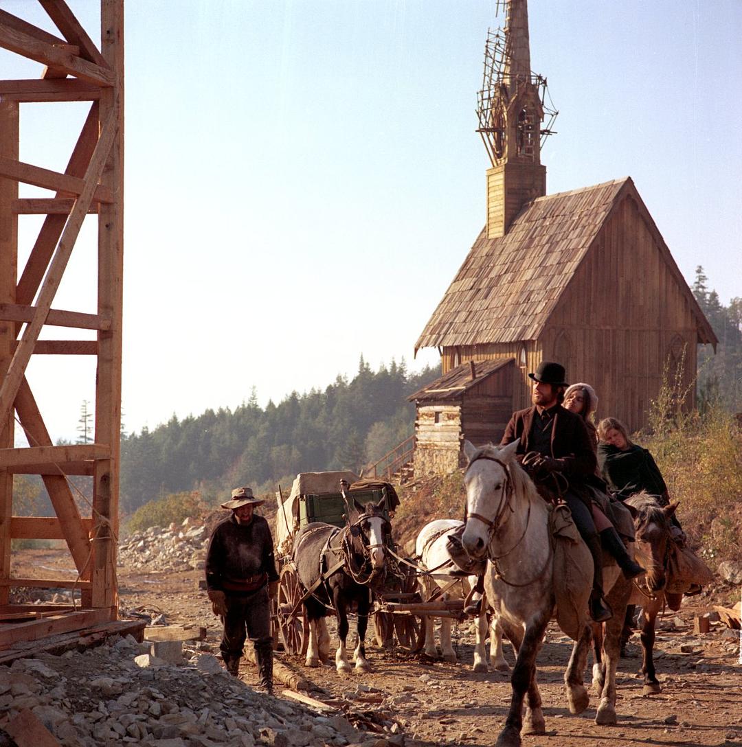 花村(1971)的剧照 花村(1971)的剧照