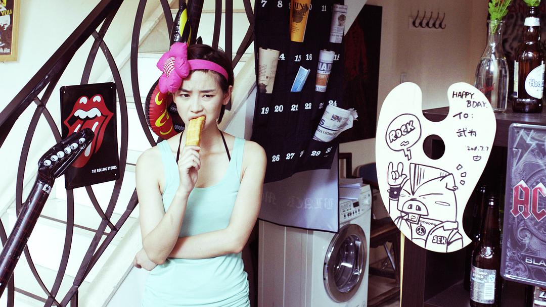 摇滚英雄
(2015)的剧照 摇滚英雄
(2015)的剧照