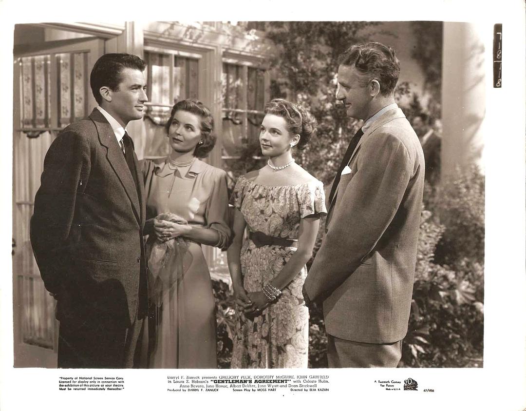 君子协定(1947)的剧照 君子协定(1947)的剧照