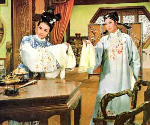 梁山伯与祝英台
(1964)的剧照 梁山伯与祝英台
(1964)的剧照