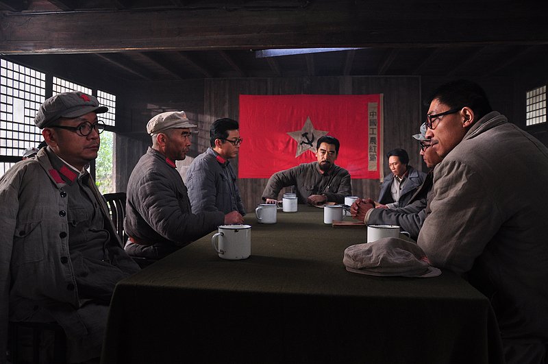 通道转兵
(2011)的剧照 通道转兵
(2011)的剧照