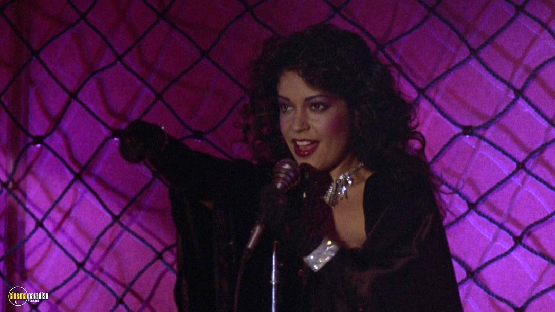 紫雨(1984)的剧照 紫雨(1984)的剧照