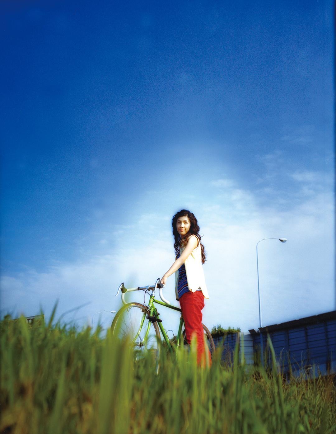 挎斗摩托车里的狗(2007)的剧照 挎斗摩托车里的狗(2007)的剧照