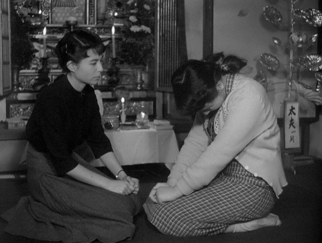 谣言的女人(1954)的剧照 谣言的女人(1954)的剧照