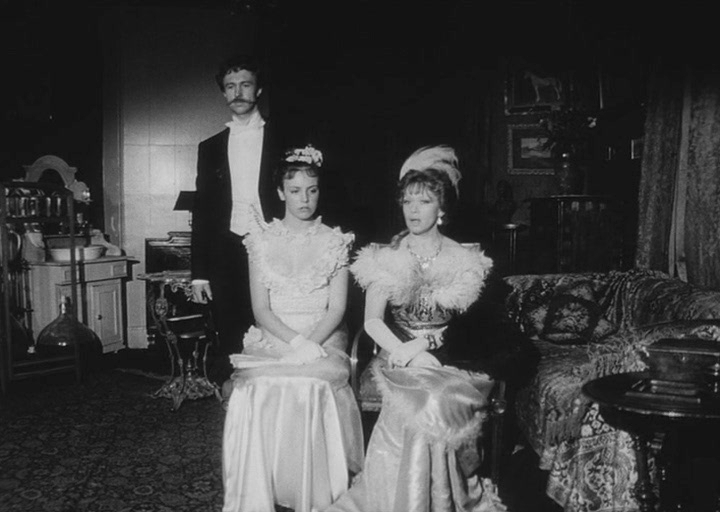 伊凡·伊里奇之死(1985)的剧照 伊凡·伊里奇之死(1985)的剧照