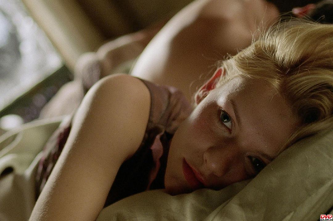 爱情疑云(2003)的剧照 爱情疑云(2003)的剧照