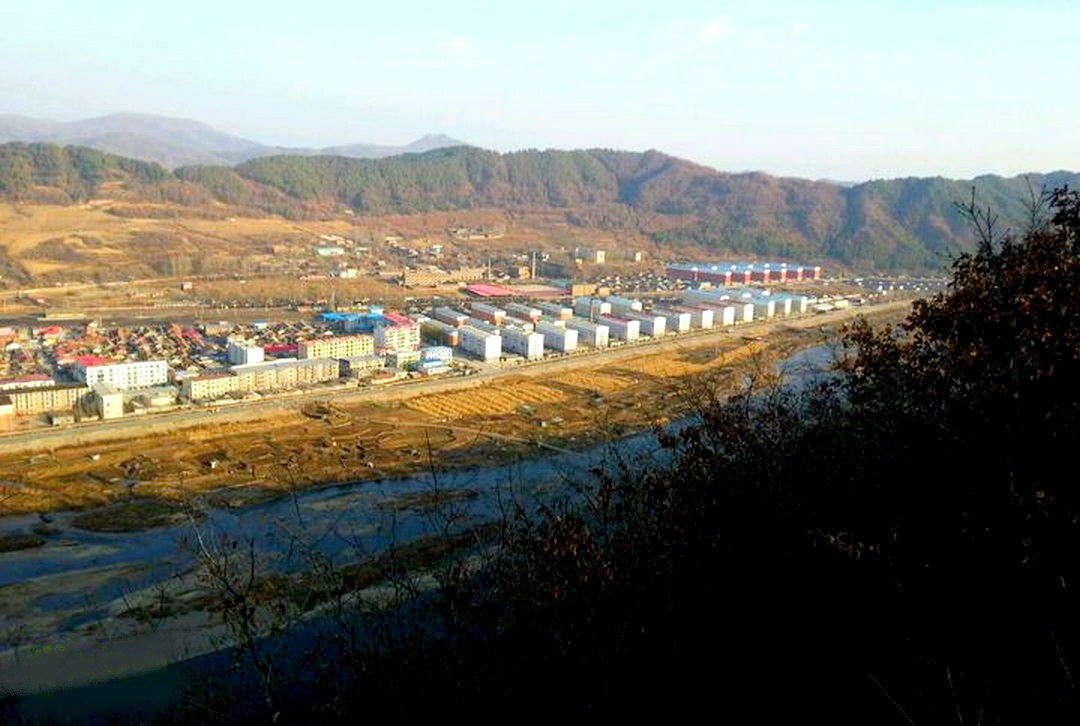 嘎呀河大兴沟镇段