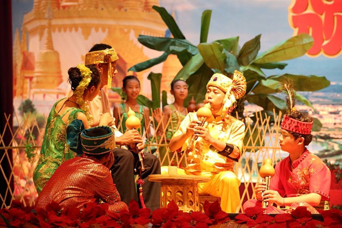 梁河葫芦丝夏令营