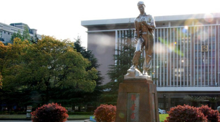 武汉地质学院图片2