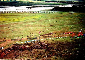 乌孙山洞窟彩绘岩画