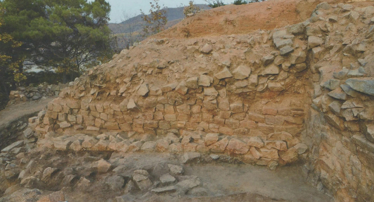 东夏国南京故城角楼