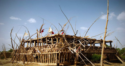 艾吉乃姆古墓群风光