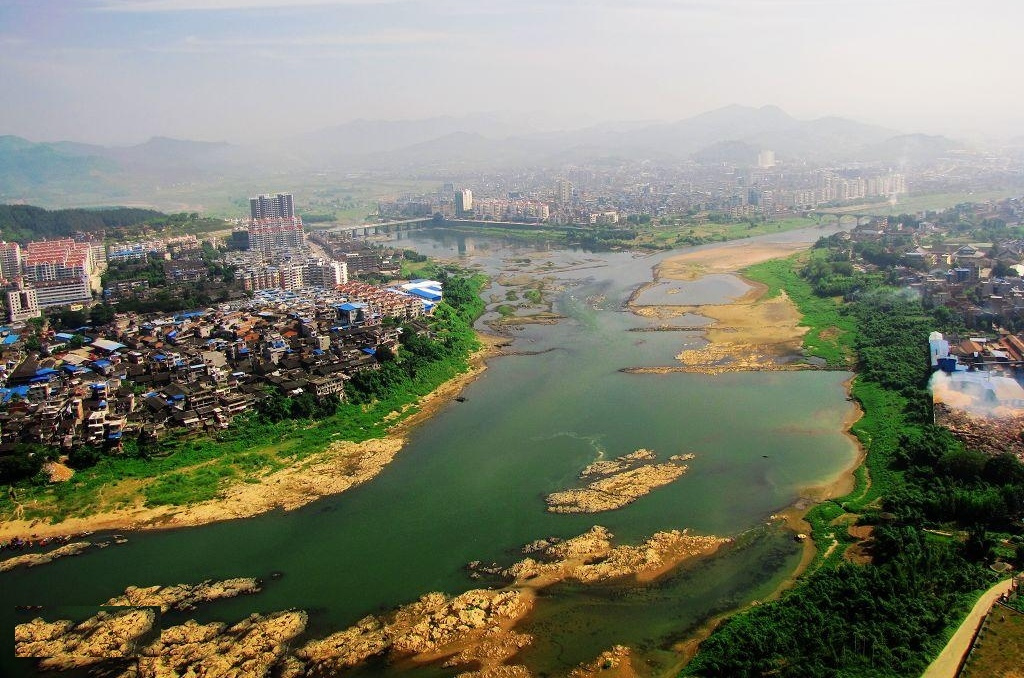 建瓯市区松溪汇入建溪处