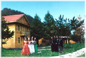 那拉提国家森林公园