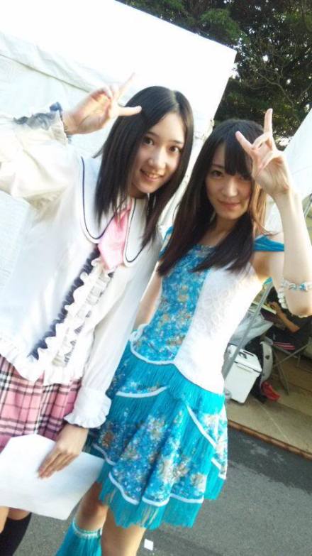 紫帆里与松井咲子 紫帆里与松井咲子