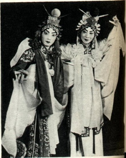 梅兰芳和梅葆玖同台演出 梅兰芳和梅葆玖同台演出