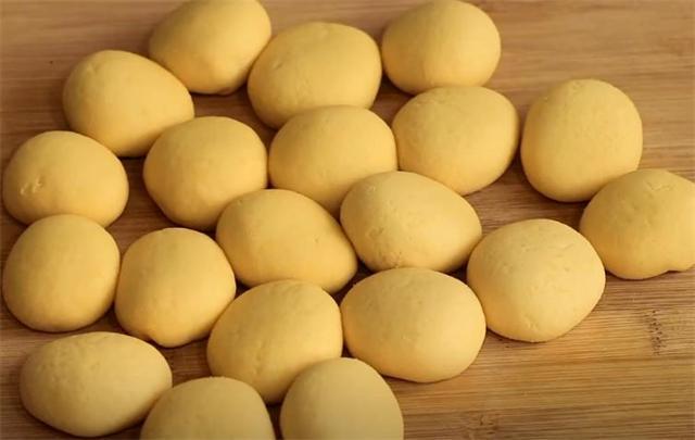 玉米面最好吃的五种做法(玉米面新吃法牛奶一烫)