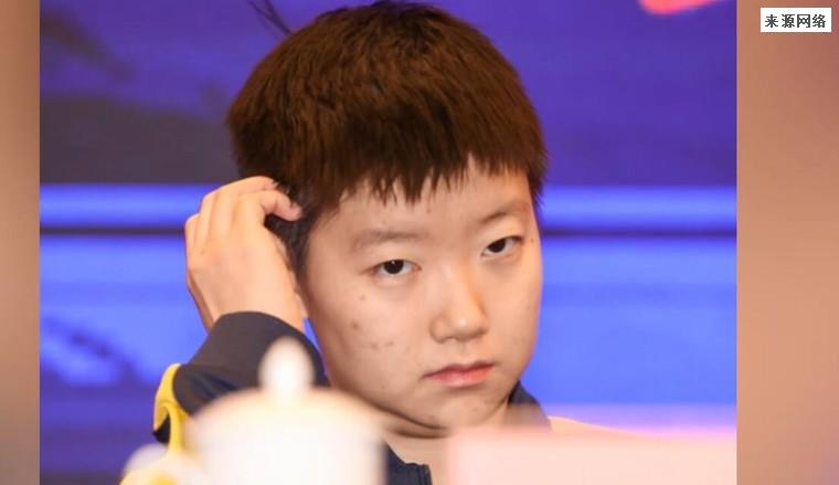 孙颖莎夺得冠军