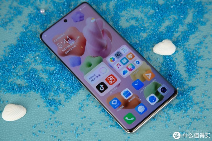 荣耀70 Pro评测:全能影像旗舰 Vlog再创新玩法