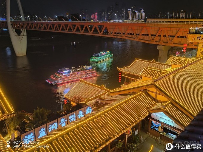 荣耀70 Pro评测:全能影像旗舰 Vlog再创新玩法