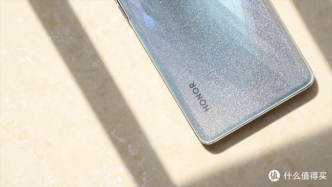 全新换代的荣耀数字系列,荣耀70 Pro给我们带来什么惊喜?