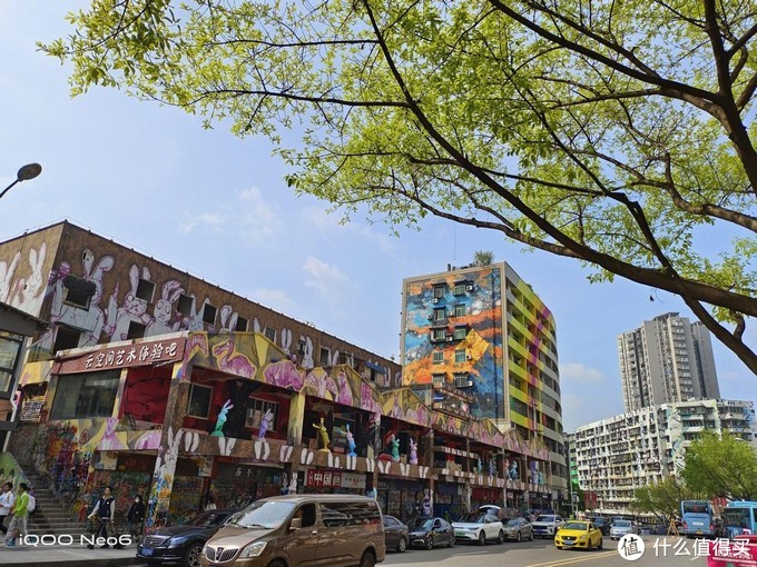 iQOO Neo 6首发评测:旗舰硬件下放,游戏体验全面升级