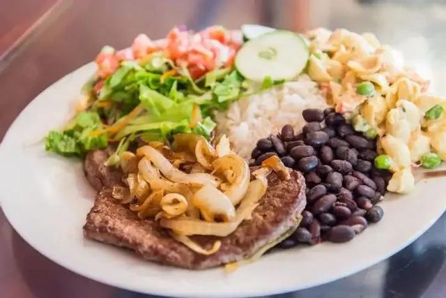 世界杯必备十种美食(世界杯美食地图)