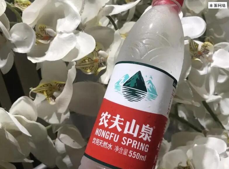 农夫山泉老板钟睒睒