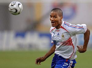 弗洛伦特·马卢达(照片4) 弗洛伦特·马卢达(照片4)