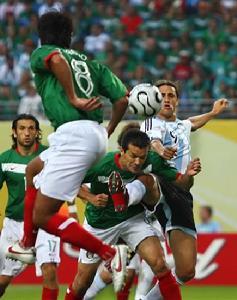 赛场上的加雷德·博尔格蒂 赛场上的加雷德·博尔格蒂