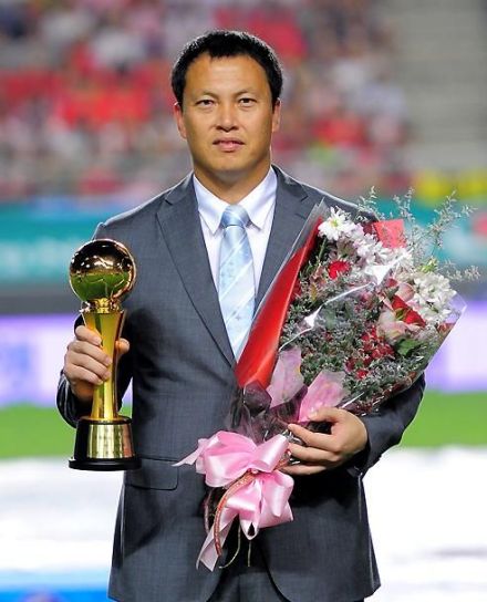 李云在告别国家队
李云在告别国家队