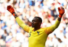 曼丹达在法国国家队 曼丹达在法国国家队