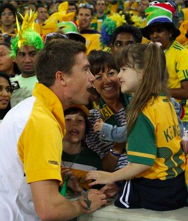 科威尔与女儿和妻子 科威尔与女儿和妻子