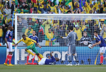 库马洛进球 库马洛进球