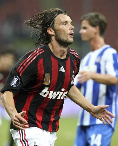 米兰队员扬库洛夫斯基庆祝
米兰队员扬库洛夫斯基庆祝