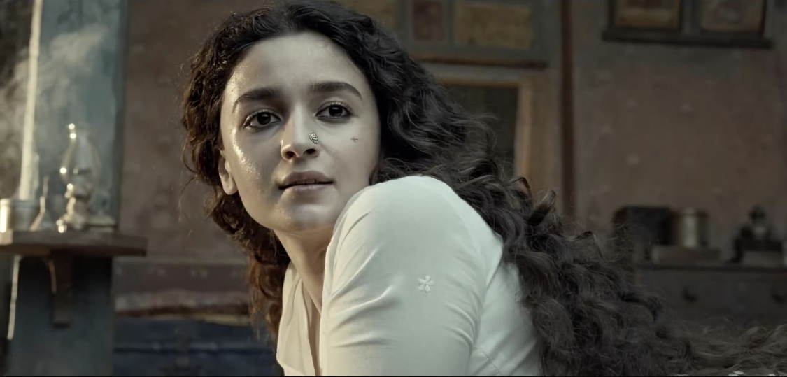 甘古拜·卡蒂娅瓦迪(2022)的剧照 甘古拜·卡蒂娅瓦迪(2022)的剧照