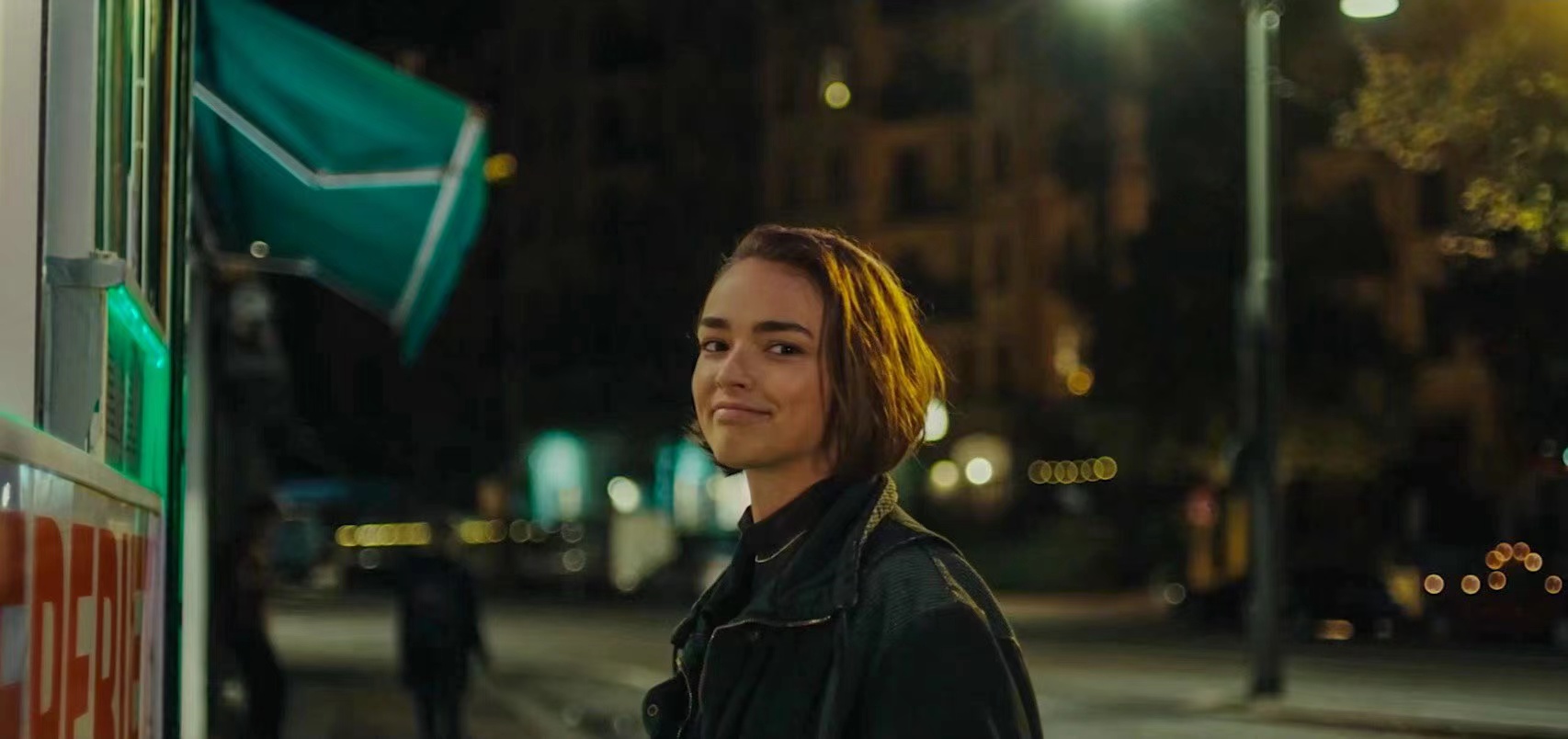 巨他妈好相处(2022)的剧照 巨他妈好相处(2022)的剧照