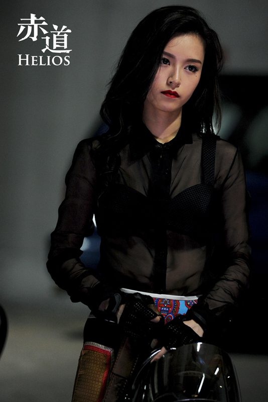 赤道
(2015)的剧照 赤道
(2015)的剧照