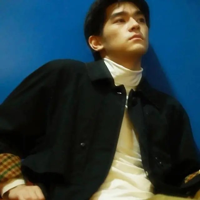 《微信》最流行头像男生成熟稳重