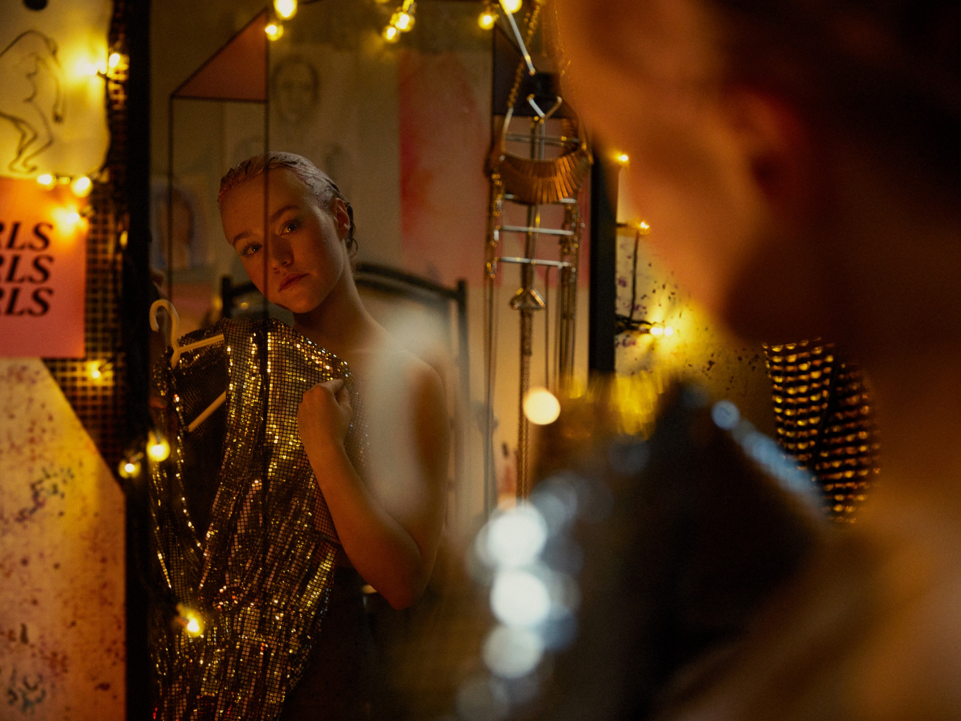 女孩画像(2022)的剧照 女孩画像(2022)的剧照