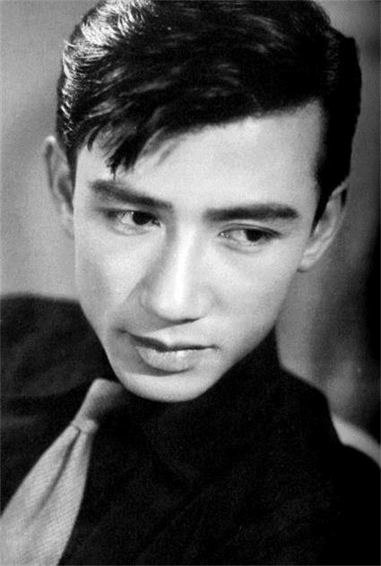 佐田启二 佐田启二