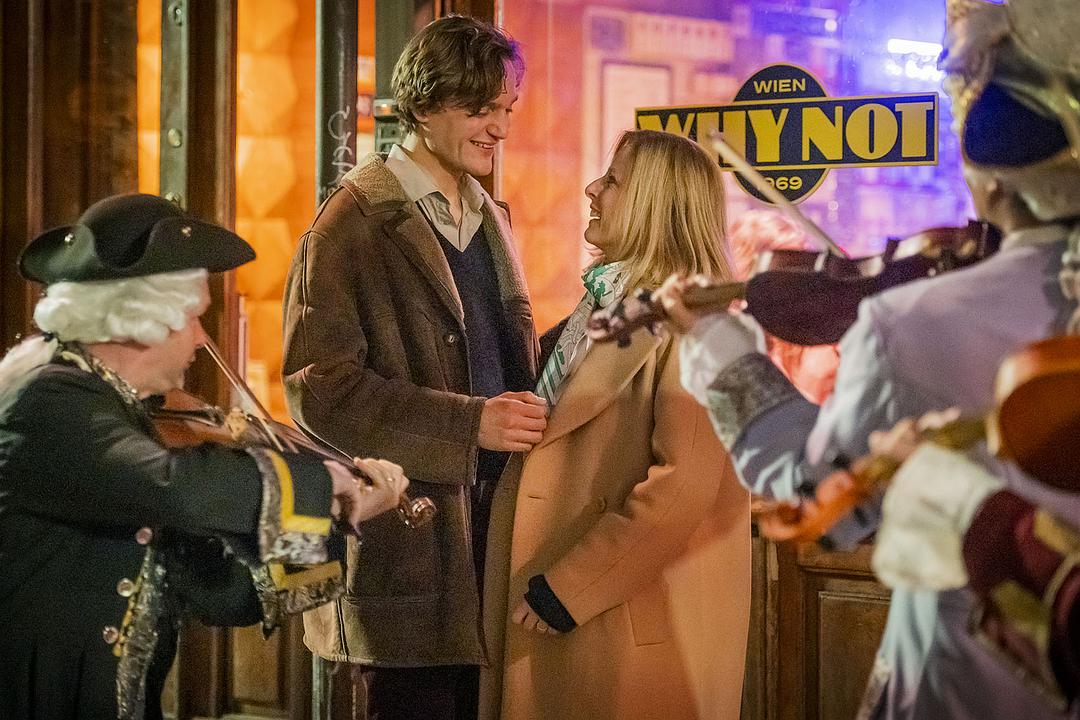 出轨风暴(2020)的剧照 出轨风暴(2020)的剧照