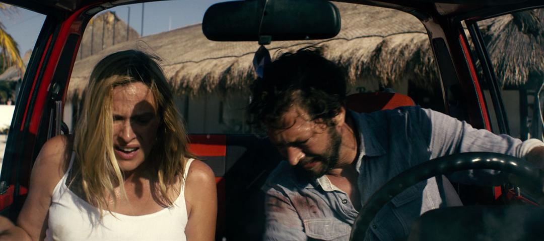 童煞惊魂岛(2012)的剧照 童煞惊魂岛(2012)的剧照